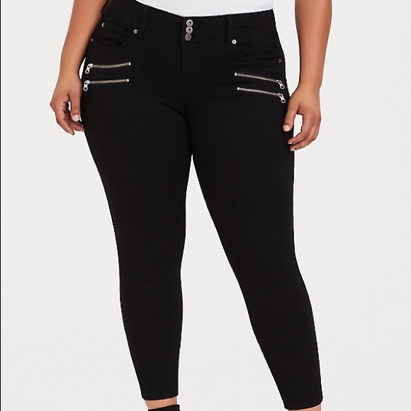 torrid Denim - Torrid Black Double Zipper Jegging Jeans